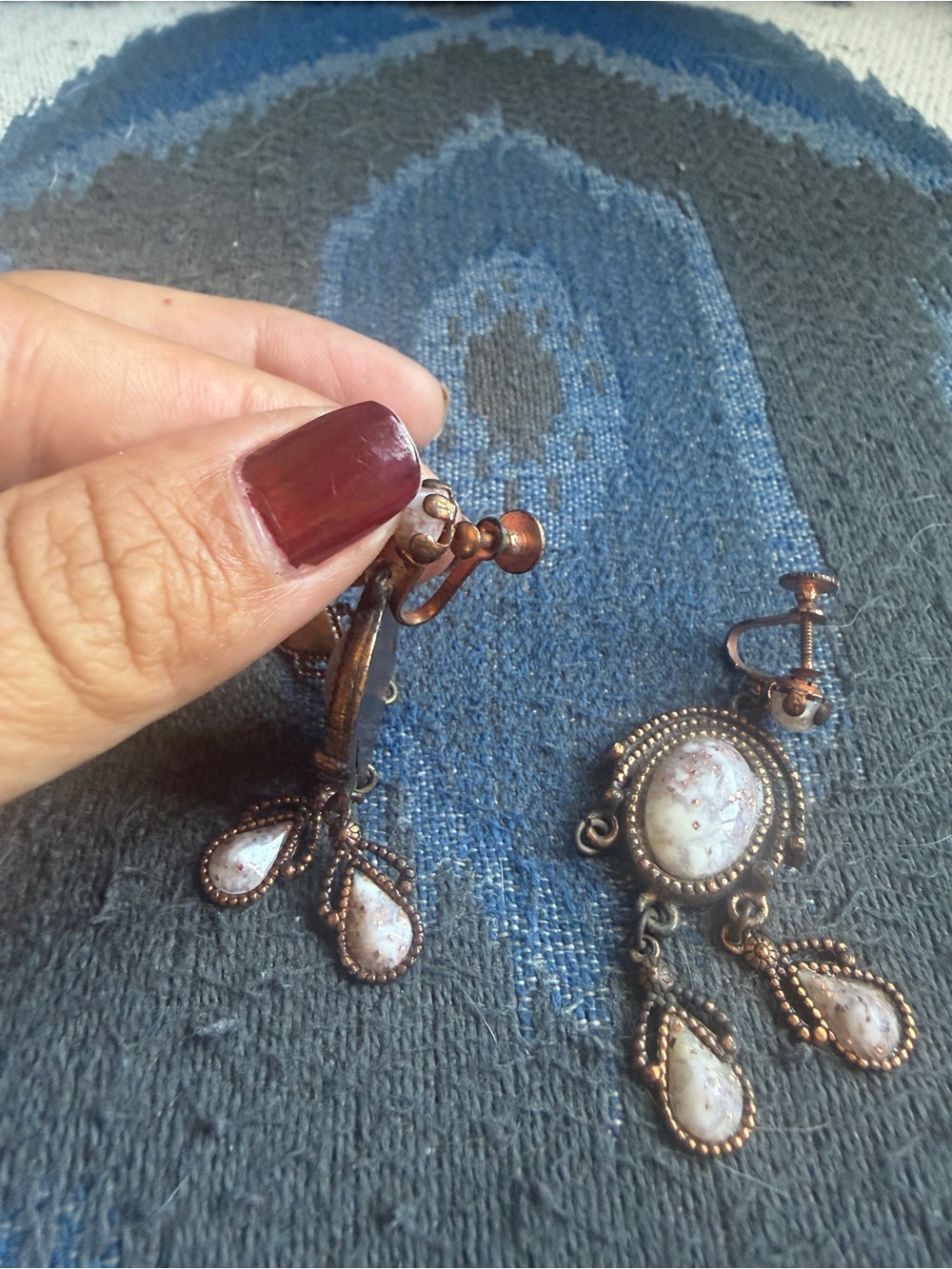 Vintage Pink Stone Teardrop Chandelier Earrings - Picture 4 of 7